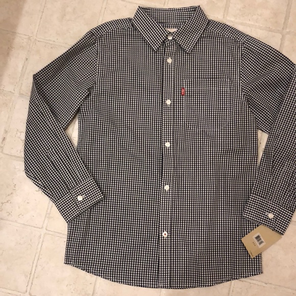 Levi's Other - Levi’s Button Down**Host Pick** NWT!